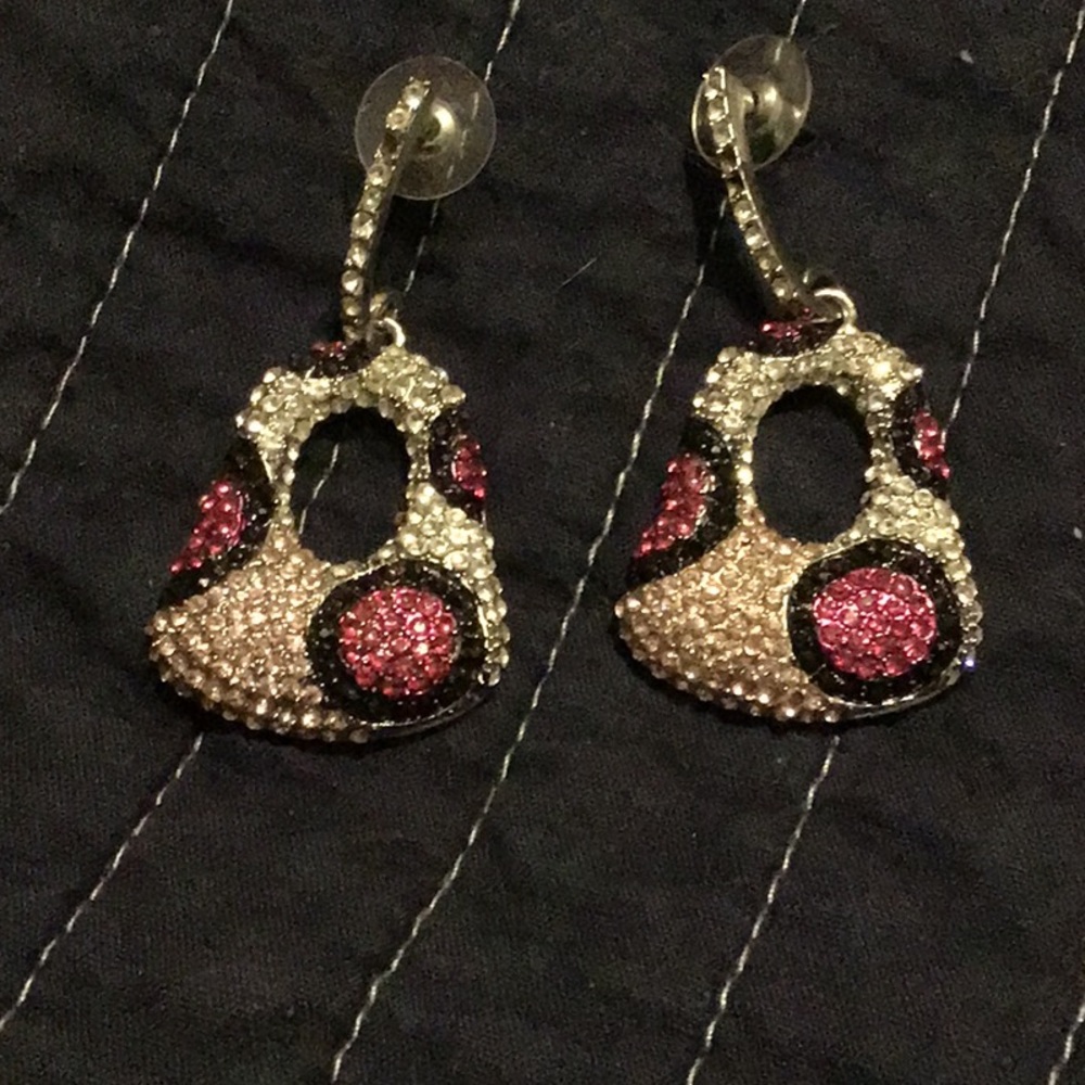 Stunning earrings